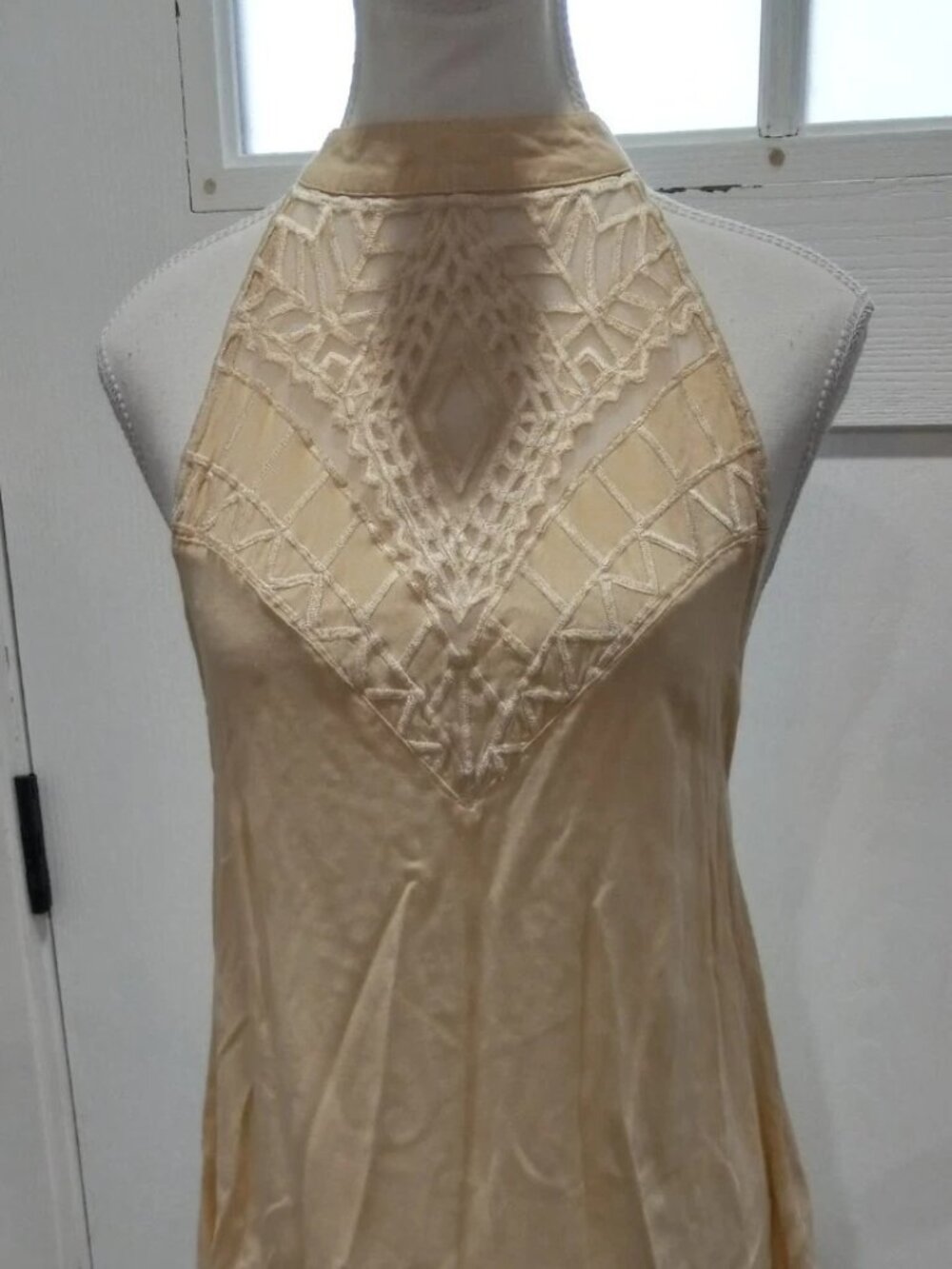 Tallow Ladies Sleeveless Dress Size 4